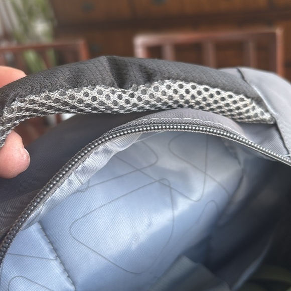 dejuno Crestone 19” Backpack commuter deluxe,laptop pocket,padded straps,travel - Picture 9 of 13